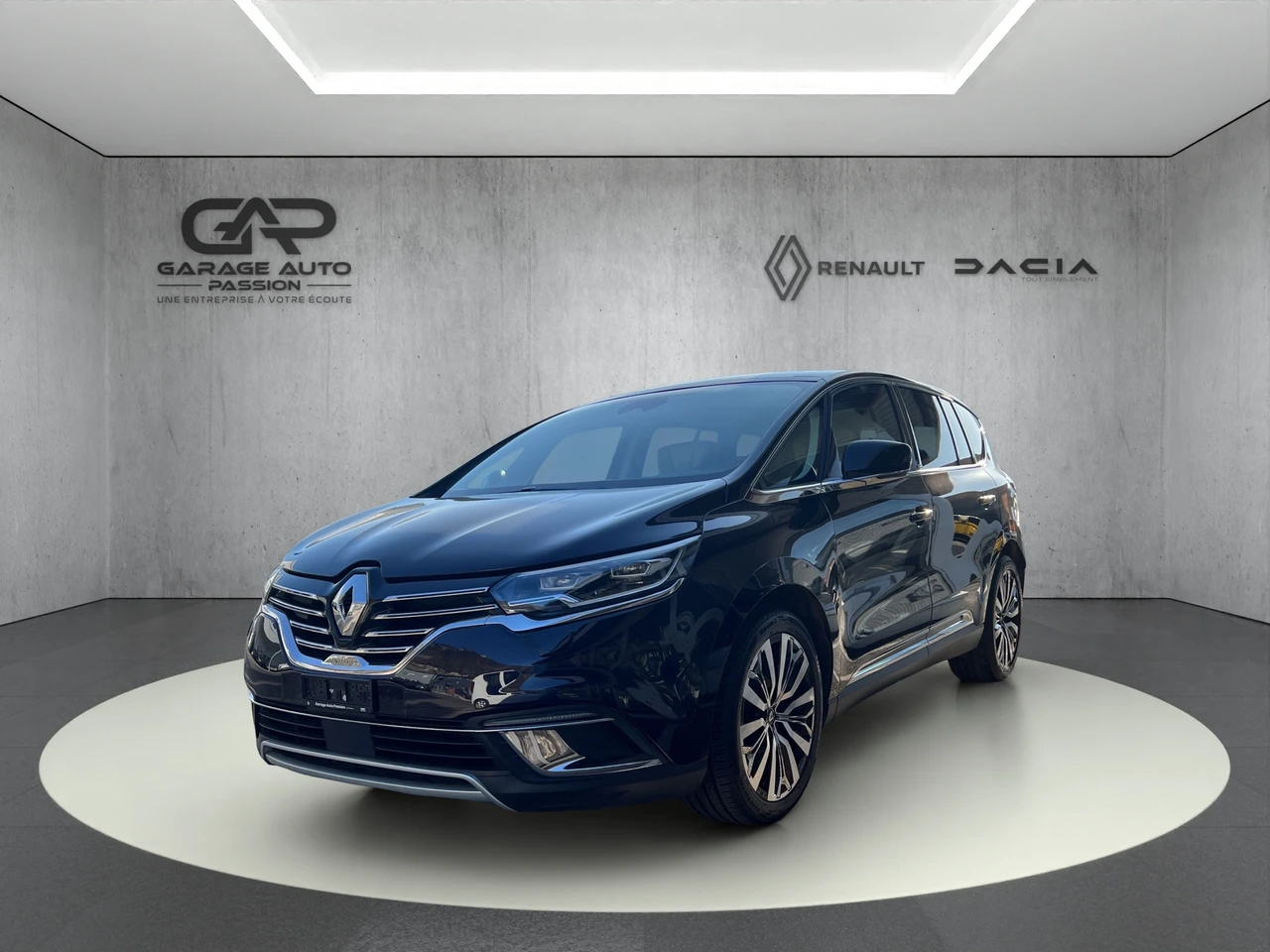 RENAULT Espace 2.0 dCi Initiale 5 places EDC6